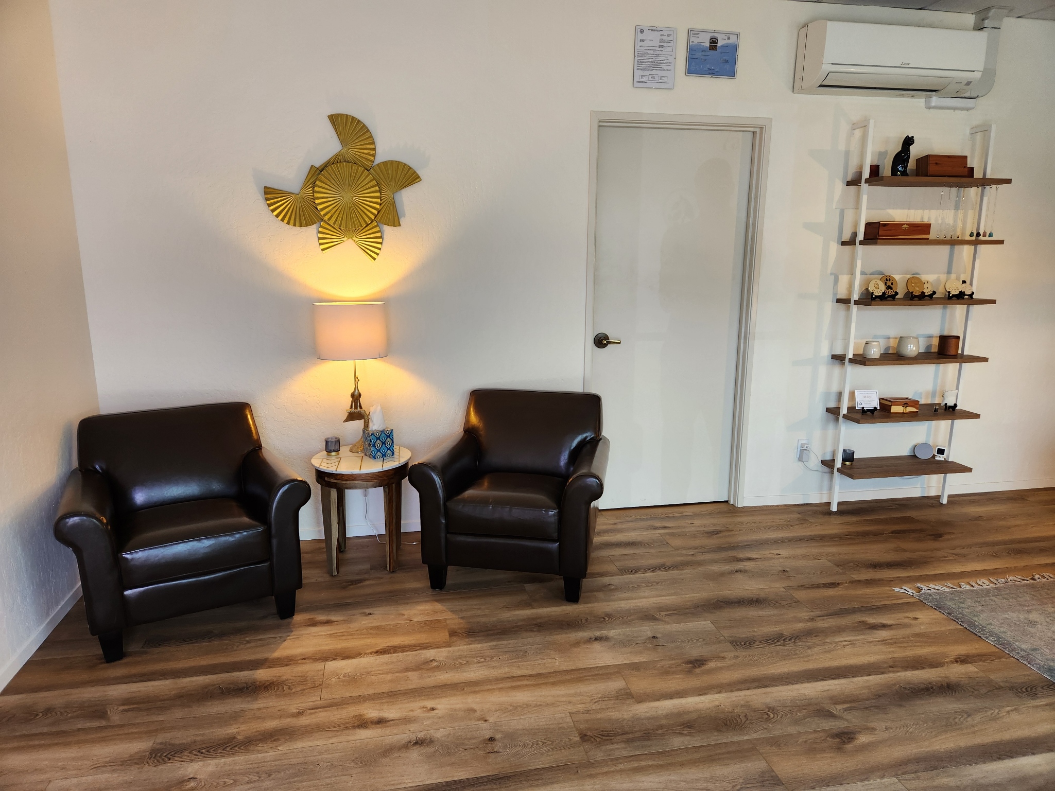 Office Lounge